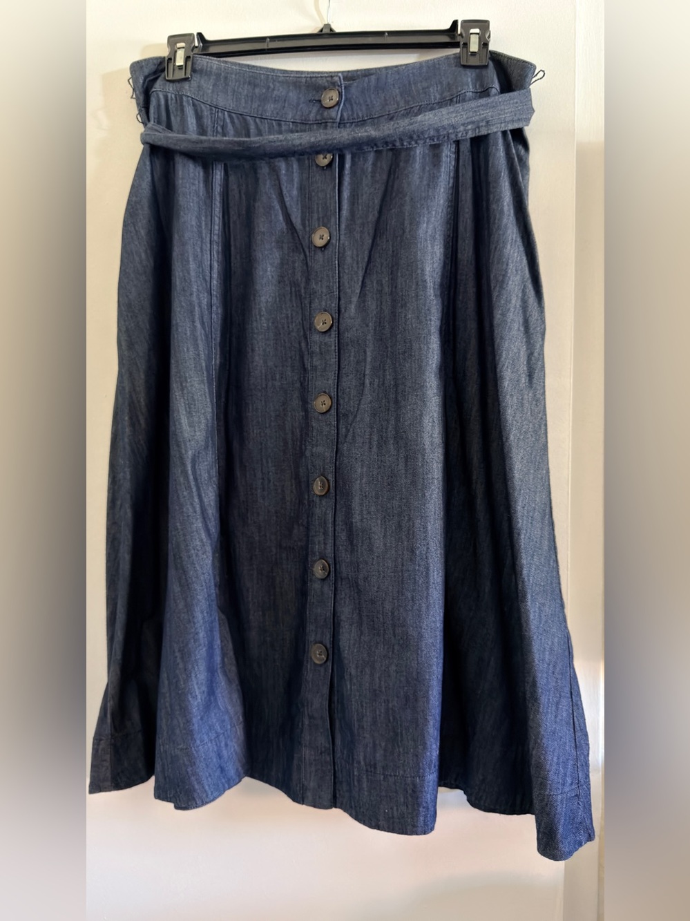 Talbots Dark Chambray Button Skirt | Size 16